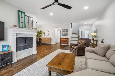 12466 Montego Plz, Dallas, TX 75230
