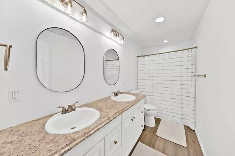 Bath - 5259 County Road 4604, Commerce, TX 75428 photo 1 of 1
