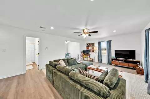 Living - 5259 County Road 4604, Commerce, TX 75428 photo 1 of 4