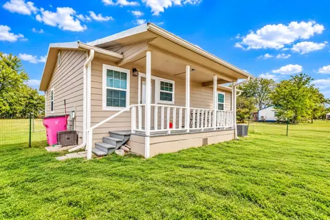 Exterior - 5259 County Road 4604, Commerce, TX 75428 photo 1 of 1