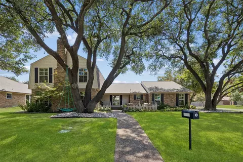 7802 Scotia Dr, Dallas, TX 75248