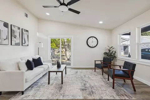 9451 Culberson St, Dallas, TX 75227