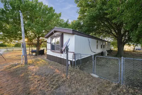 1206 Toby St, Alvarado, TX 76009