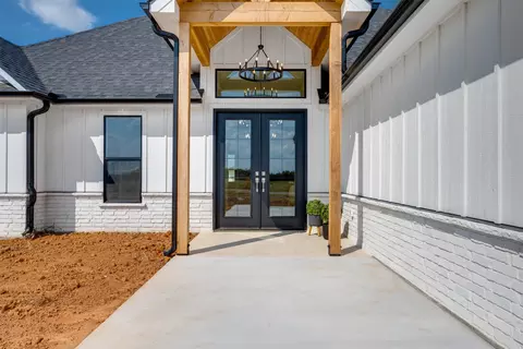 Exterior - 11 Private Road 33084, Sumner, TX 75486 photo 3 of 8