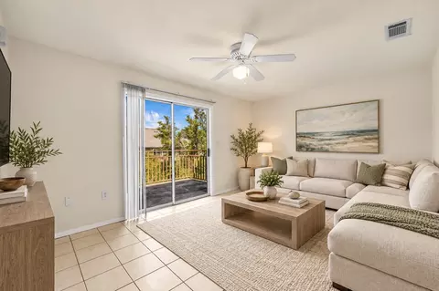 1500 Lake Shore Dr #206, Waco, TX 76708