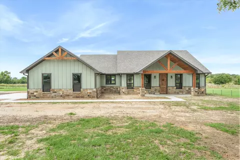 1122 Vz County Road 2517 Rd, Canton, TX 75103