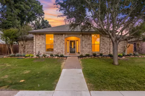 514 Ridgegate Dr, Garland, TX 75040