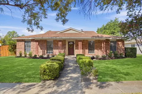 4610 Alamo Ct, Grand Prairie, TX 75052
