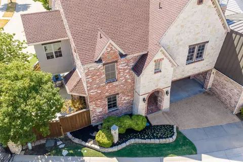 2624 Grail Maiden Ct, Lewisville, TX 75056