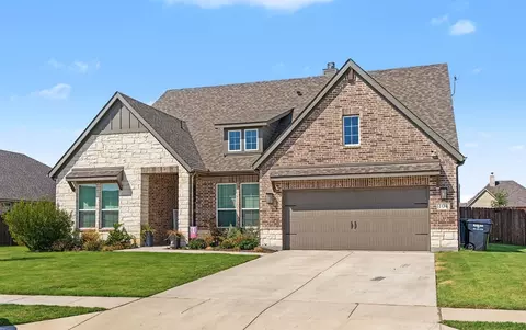 104 Skyward Ln, Caddo Mills, TX 75135