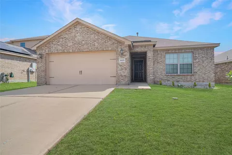 4505 Mares Tail Dr, Forney, TX 75126