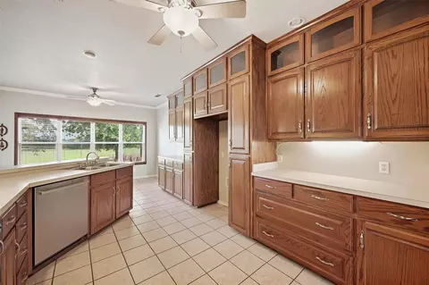 Kitchen - 4489 E Fm 120, Denison, TX 75021 photo 2 of 2