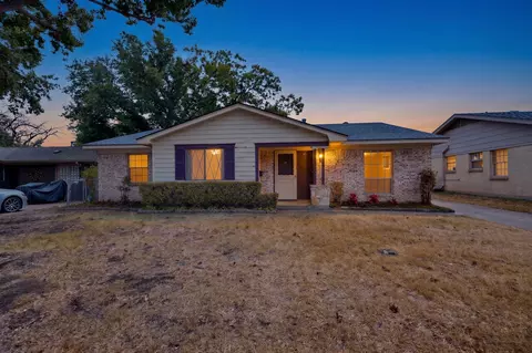 4638 Colgate Ln, Garland, TX 75042