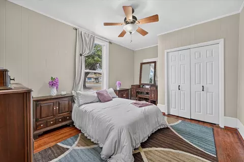 Bedroom - 304 E Main St, Itasca, TX 76055 photo 4 of 7