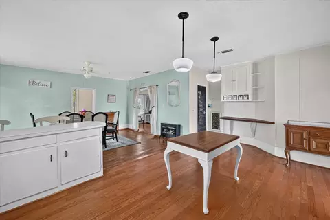 Dining - 304 E Main St, Itasca, TX 76055 photo 3 of 3