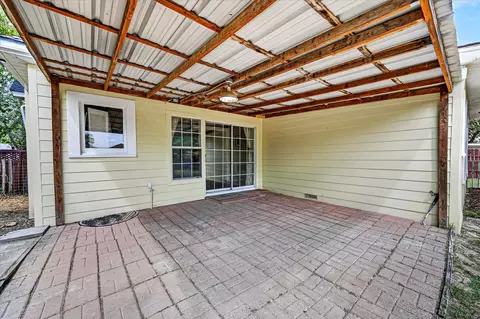 Exterior - 304 E Main St, Itasca, TX 76055 photo 6 of 10