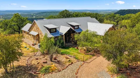 550 Post Oak Rd, Gordon, TX 76453