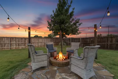 573 Providence Pl, Lavon, TX 75166