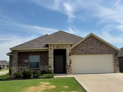 418 War Emblem Ln, Waxahachie, TX 75165