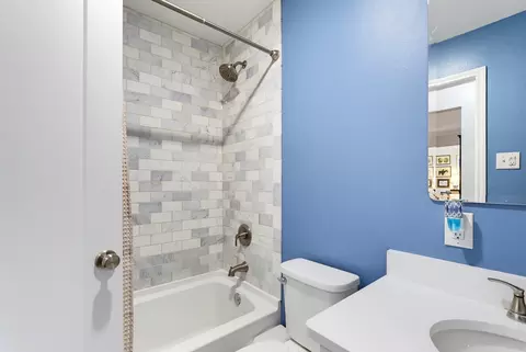 Bath - 2517 S Elmwood, Abilene, TX 79605 photo 4 of 4