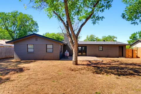 Exterior - 2517 S Elmwood, Abilene, TX 79605 photo 3 of 4