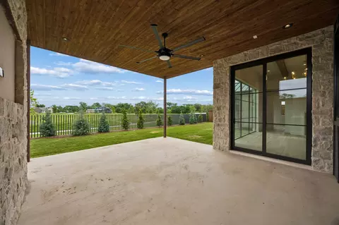 Exterior - 116 Windmill Dr, Coppell, TX 75019 photo 5 of 5