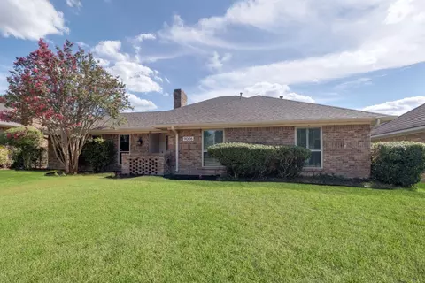 9006 Church Rd, Dallas, TX 75231