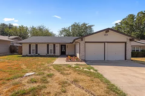 1820 Wickersham Dr, Arlington, TX 76014