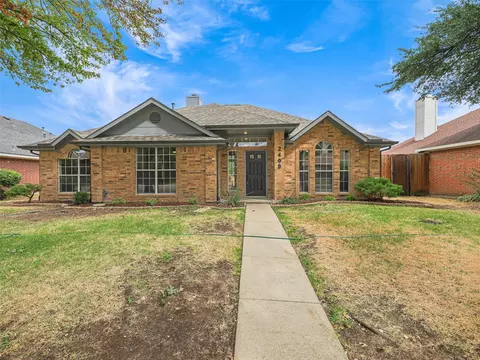 2409 Hedgeway Cir, Garland, TX 75044