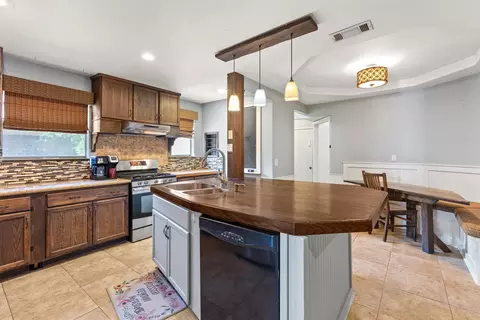 703 Spring Brook Dr, Allen, TX 75002