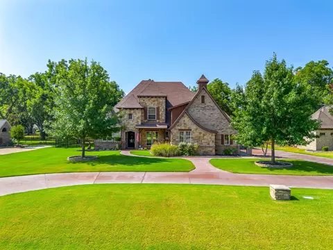 6251 Paper Shell Way, Fort Worth, TX 76179