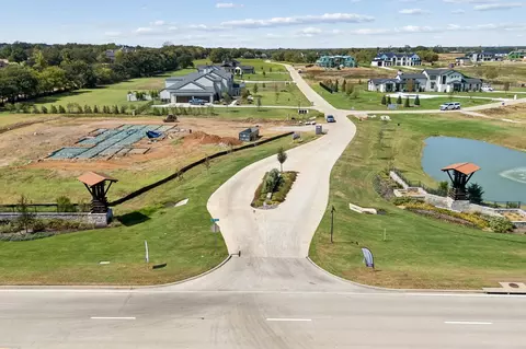 1318 Clydesdale Rd, Bartonville, TX 76226