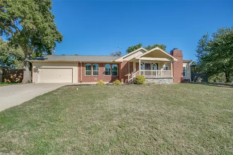 136 Sweet St, Southlake, TX 76092