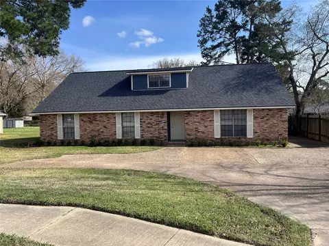 3321 Colquitt Rd, Shreveport, LA 71118