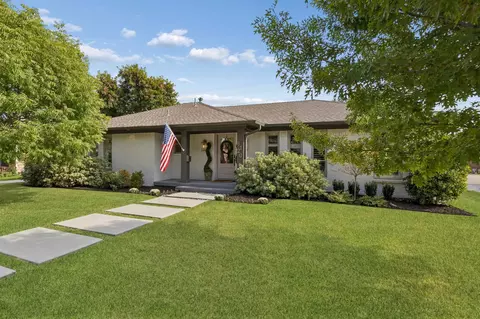 6120 Berwyn Ln, Dallas, TX 75214