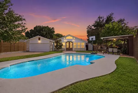 5037 Blue Glen Dr, The Colony, TX 75056