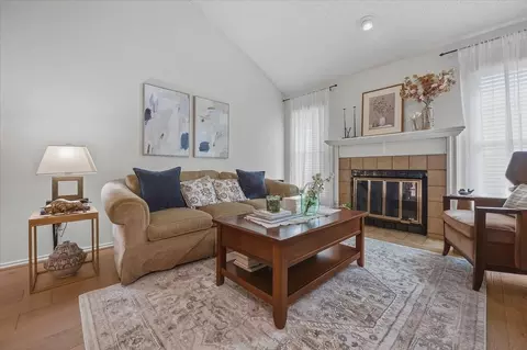 264 Jefferson Pkwy, Fort Worth, TX 76107
