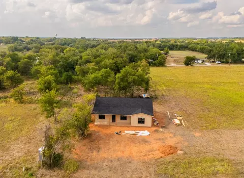 506 F St, Meridian, TX 76665