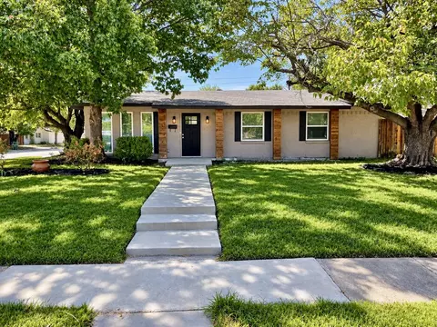 2976 Sundial Dr, Dallas, TX 75229