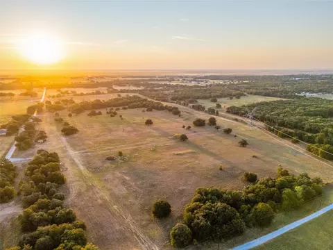481 County Rd 1650, Chico, TX 76431