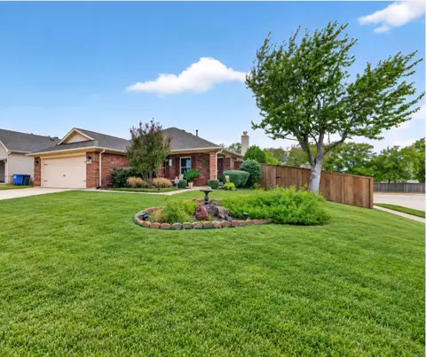 3101 Topanga Canyon Dr, Corinth, TX 76210