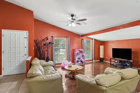 3625 Dumas Trl, Garland, TX 75043