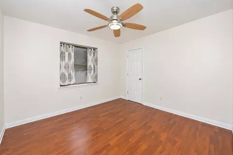 Bedroom - 2941 Cresthaven Dr, Grapevine, TX 76051 photo 3 of 3