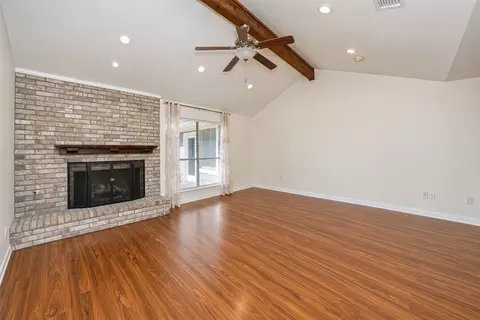 Living - 2941 Cresthaven Dr, Grapevine, TX 76051 photo 1 of 4
