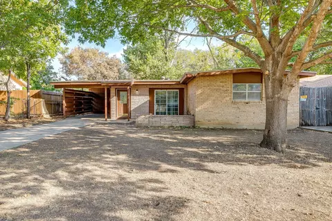 2904 Cordone St, Fort Worth, TX 76133