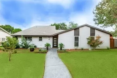407 Pleasant Valley Ln, Richardson, TX 75080