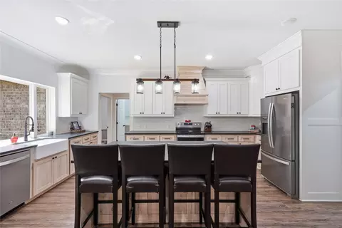 Kitchen - 230 Silver Lakes Dr, Sunset, TX 76270 photo 5 of 5