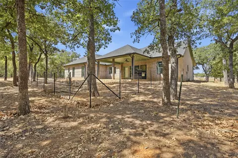 Exterior - 230 Silver Lakes Dr, Sunset, TX 76270 photo 7 of 8