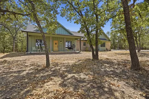 Exterior - 230 Silver Lakes Dr, Sunset, TX 76270 photo 5 of 8