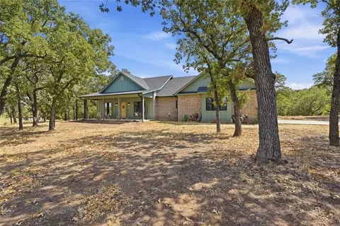 Exterior - 230 Silver Lakes Dr, Sunset, TX 76270 photo 6 of 8